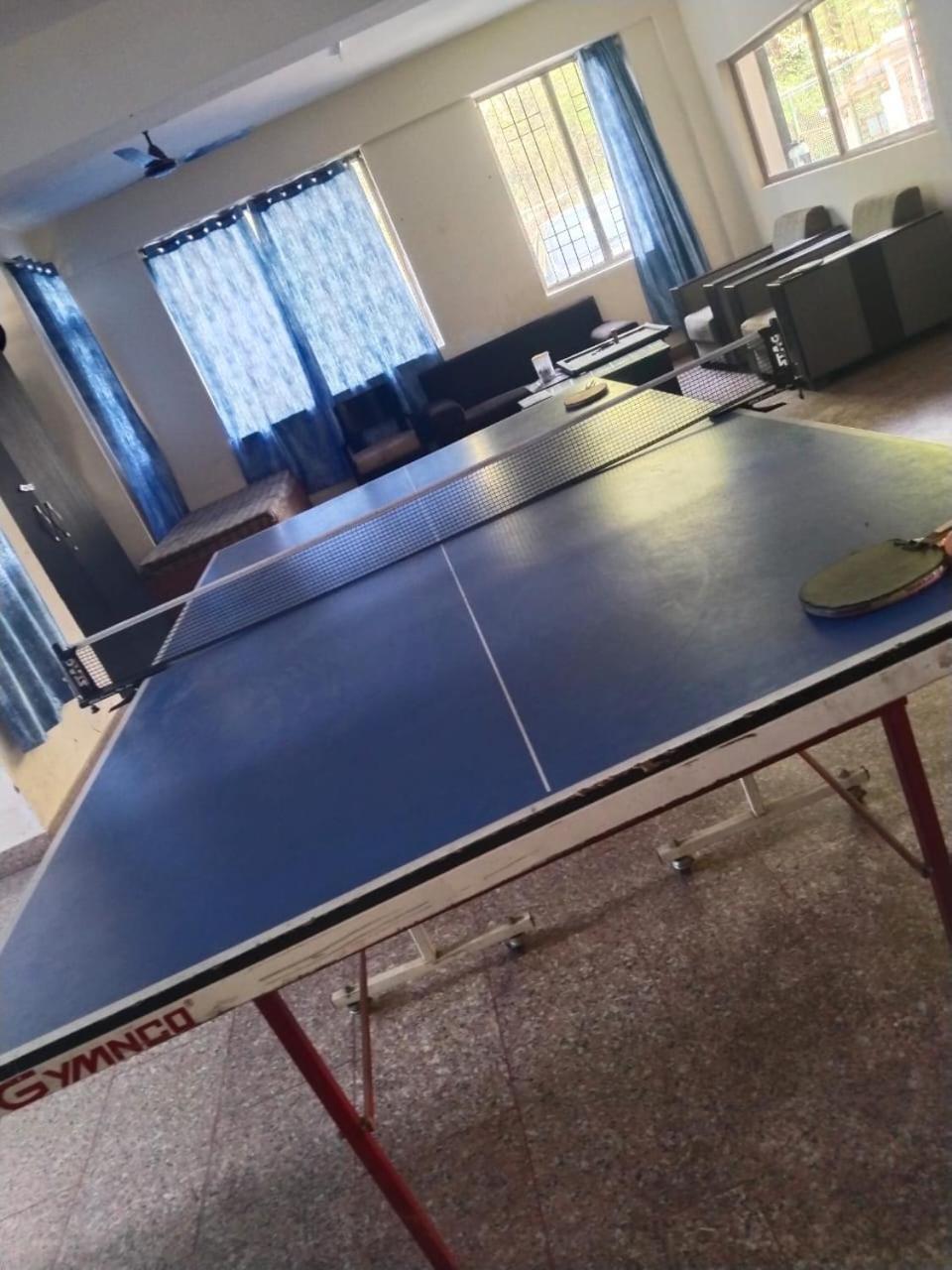 Abuzz Oxfordcaps Chanakya Hostel Solan Bagian luar foto