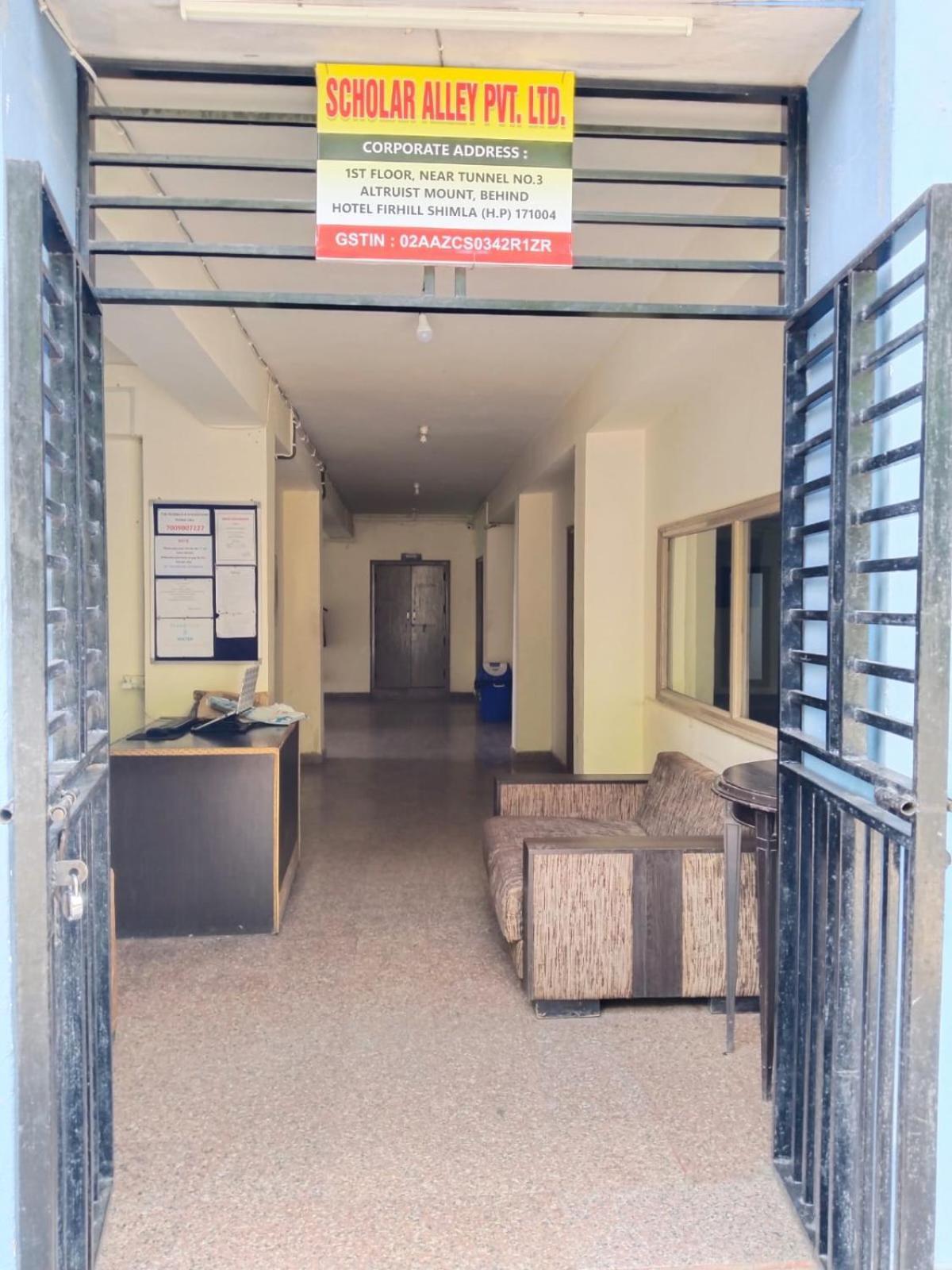 Abuzz Oxfordcaps Chanakya Hostel Solan Bagian luar foto